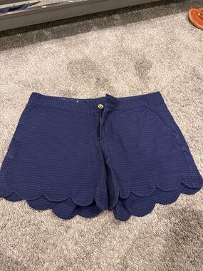 Lilly Pulitzer Navy Scallop Hem Women's Shorts
